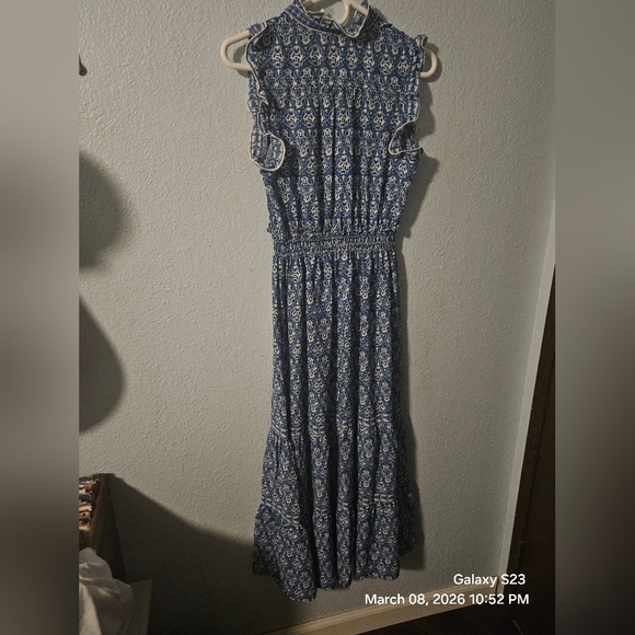 Max Studio Blue Floral Maxi Dress - Picture 5 of 5